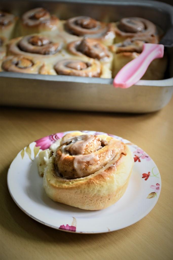 Eggless Cinnamon Rolls Recipe